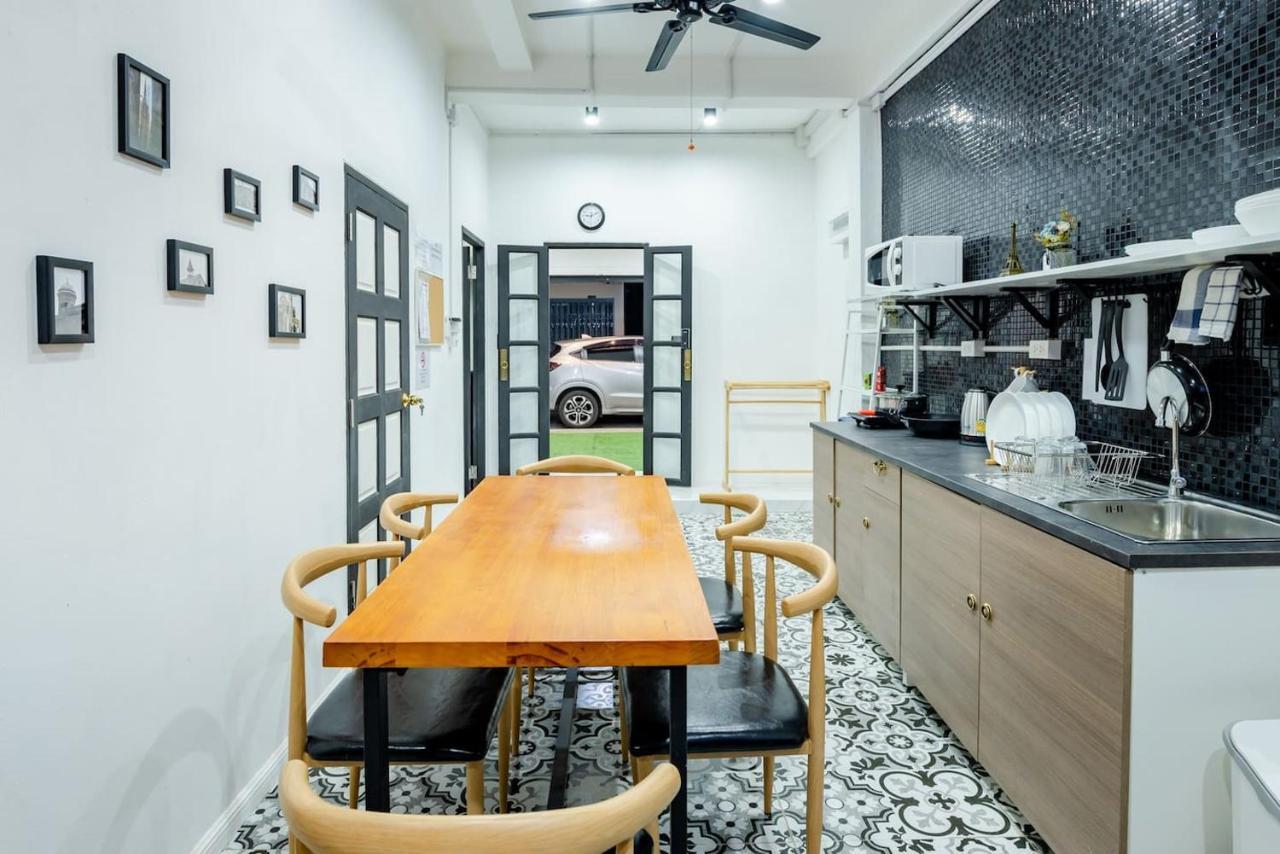 Mein Haus B @Bangpo Bangkok Eksteriør bilde